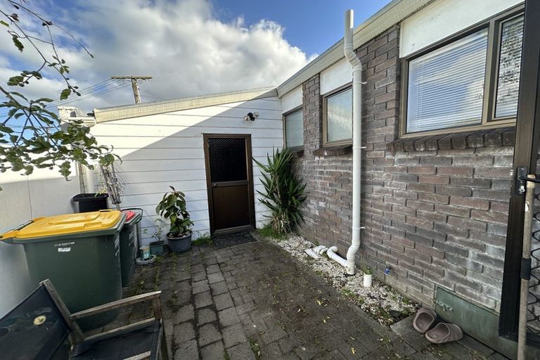 Photo of property in 65a Vardon Road, St Andrews, Hamilton, 3200