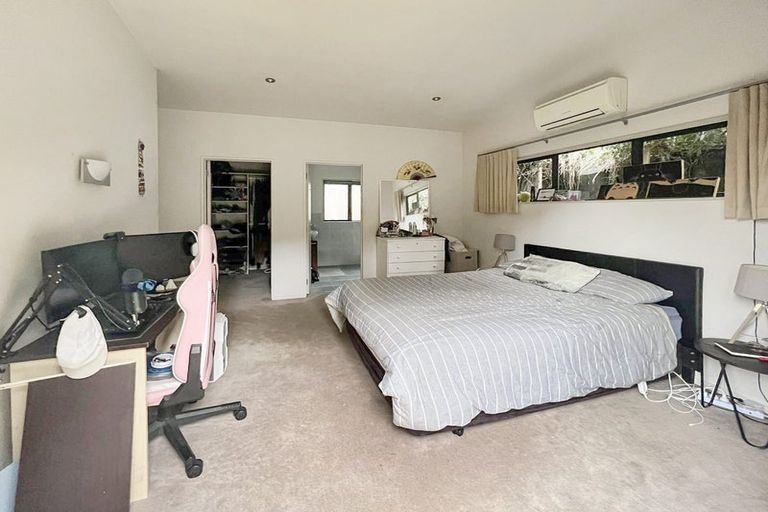 Photo of property in 7b Reynolds Place, Torbay, Auckland, 0630