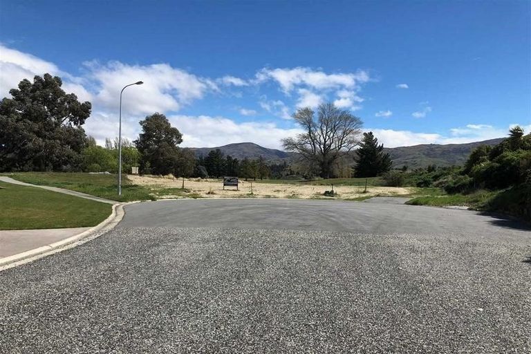 Photo of property in 3 The Dunes, Cromwell, 9310