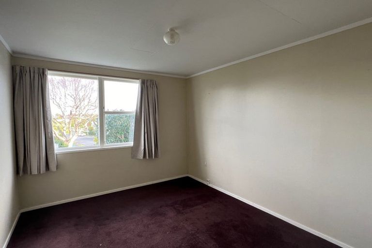 Photo of property in 18 Rothesay Place, Dinsdale, Hamilton, 3204