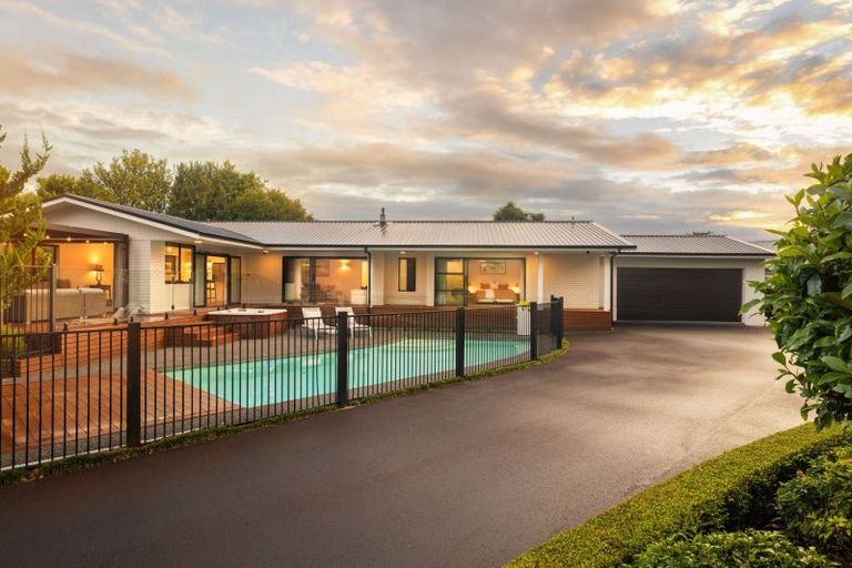 Photo of property in 40 Wordsworth Street, Leamington, Cambridge, 3432