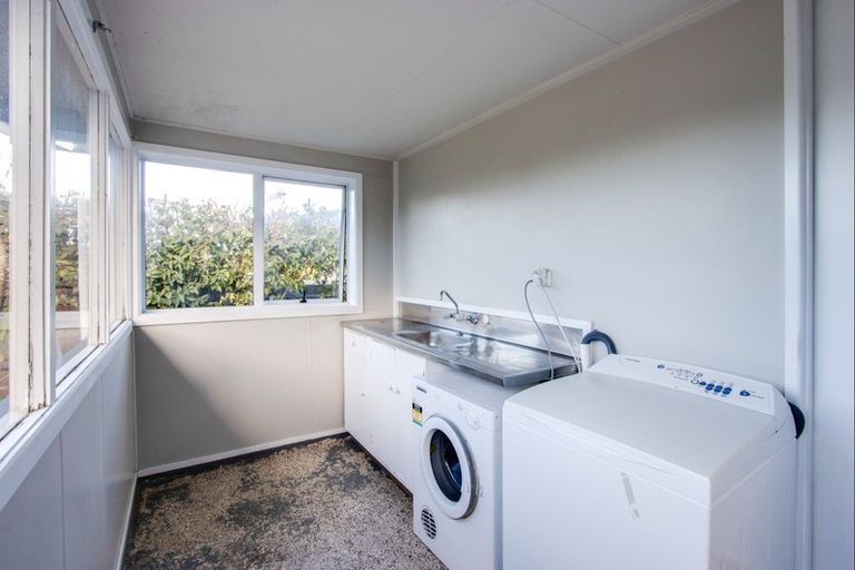 Photo of property in 43 Bill Hercock Street, Pirimai, Napier, 4112