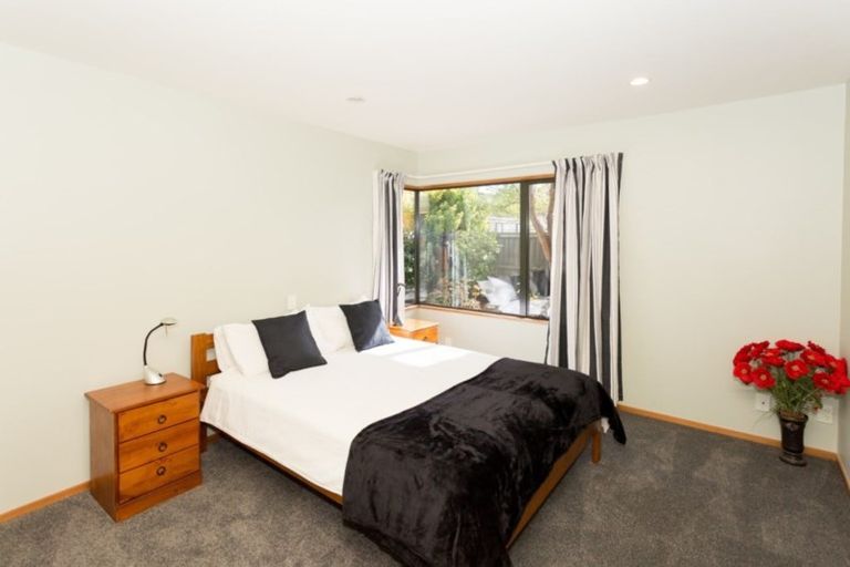 Photo of property in 2/56 Creyke Road, Ilam, Christchurch, 8041
