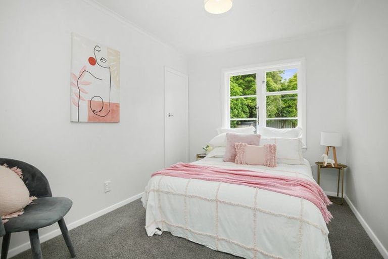 Photo of property in 3 Wood Street, Wainuiomata, Lower Hutt, 5014