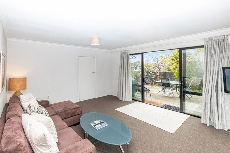 Photo of property in 402 Ilam Road, Bryndwr, Christchurch, 8053