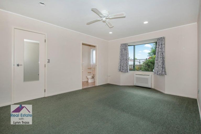 Photo of property in 6 Elm Place, Tikipunga, Whangarei, 0112
