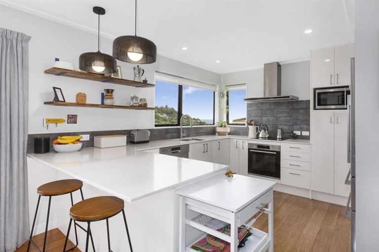 Photo of property in 71 Leeward Drive, Whitby, Porirua, 5024