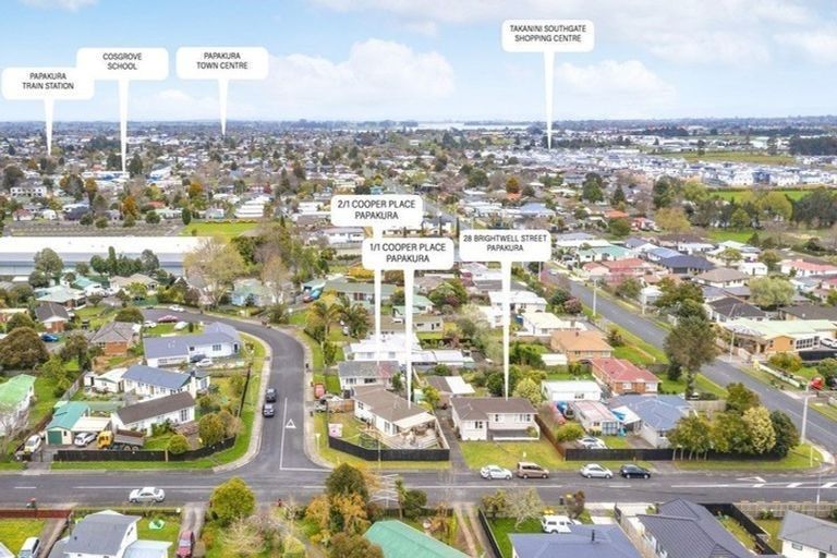 Photo of property in 1/1 Cooper Place, Papakura, 2110