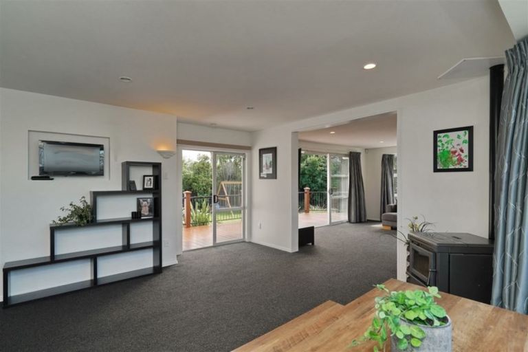 Photo of property in 4a Canberra Place, Redwood, Christchurch, 8051