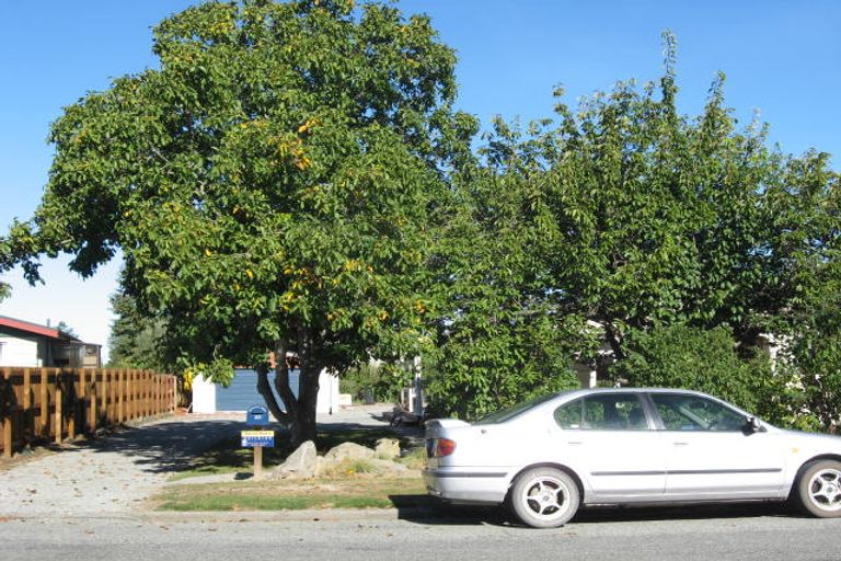 Photo of property in 20 Campbell Street, Maori Hill, Timaru, 7910