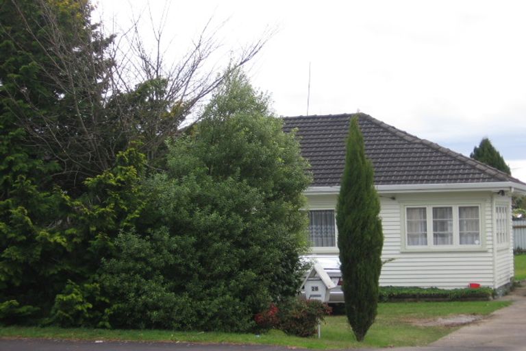 Photo of property in 28 Forest Lake Road, Forest Lake, Hamilton, 3200