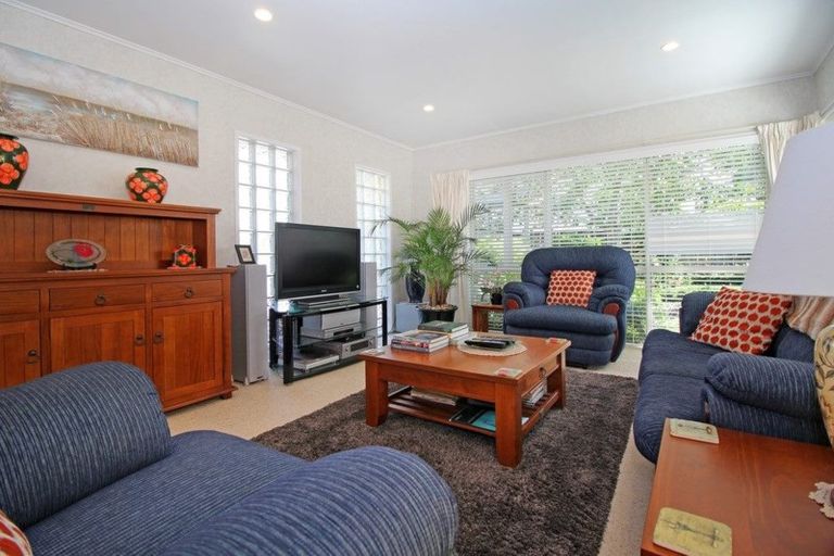 Photo of property in 32a Marne Road, Papakura, 2110