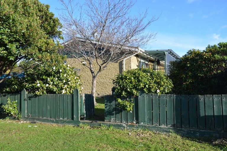 Photo of property in 120 Dunbeath Crescent, Kew, Invercargill, 9812