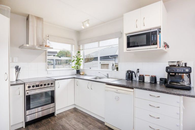 Photo of property in 44 Pharazyn Street, Feilding, 4702