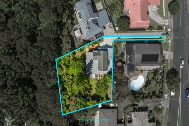 Photo of property in 8 Rhinevale Close, Henderson, Auckland, 0612