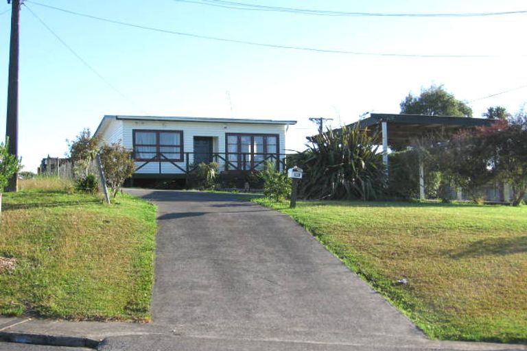 Photo of property in 2/95 Sunnyside Road, Sunnyvale, Auckland, 0612