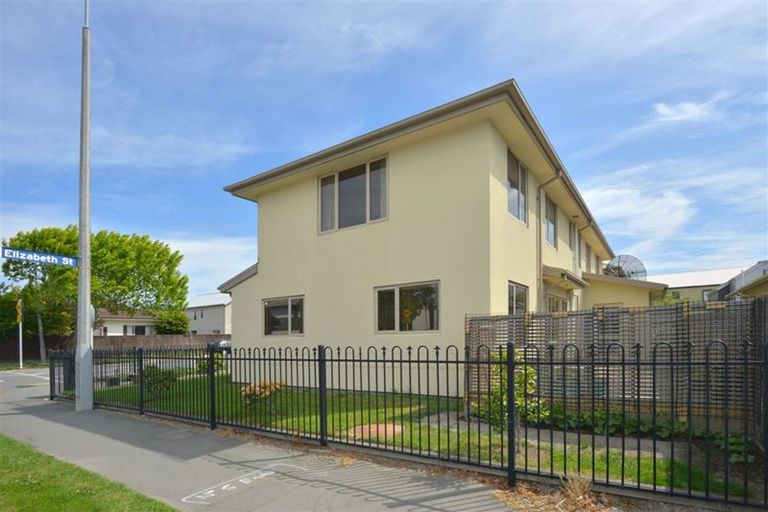 Photo of property in 96 Elizabeth Street, Riccarton, Christchurch, 8041