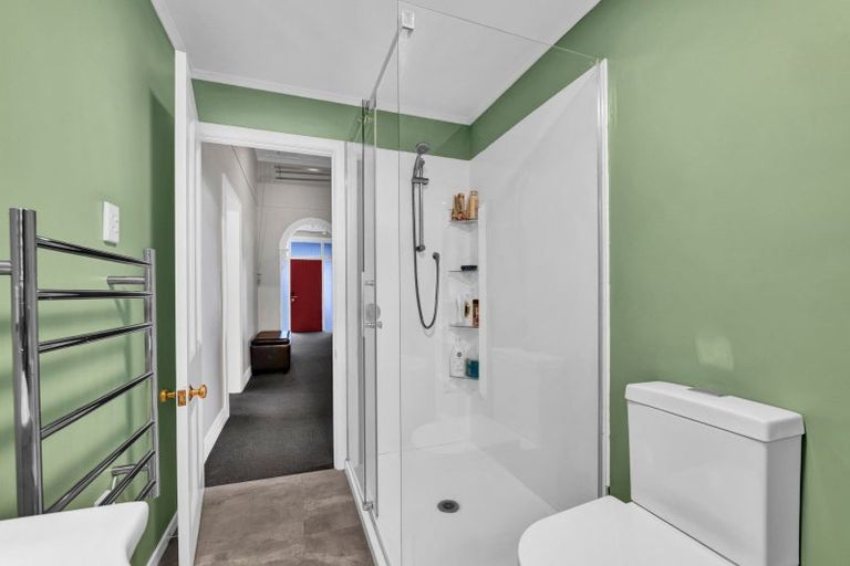 Photo of property in 37 Fantham Street, Hawera, 4610