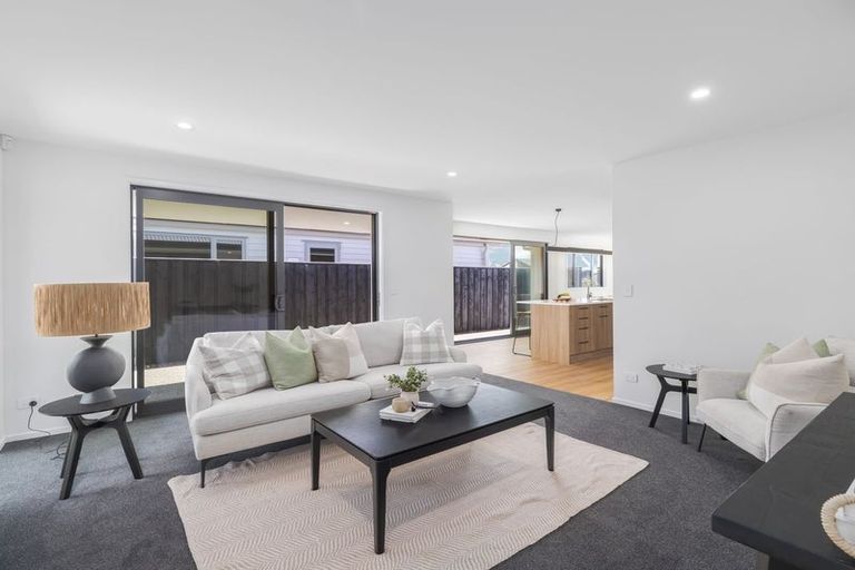 Photo of property in 32 Derbridge Street, Woodend, 7610