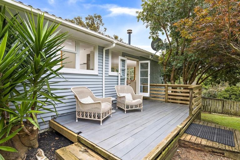 Photo of property in 1622 South Head Road, South Head, Helensville, 0874