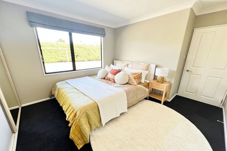 Photo of property in 290 Queen Elizabeth Ii Drive, Mairehau, Christchurch, 8052