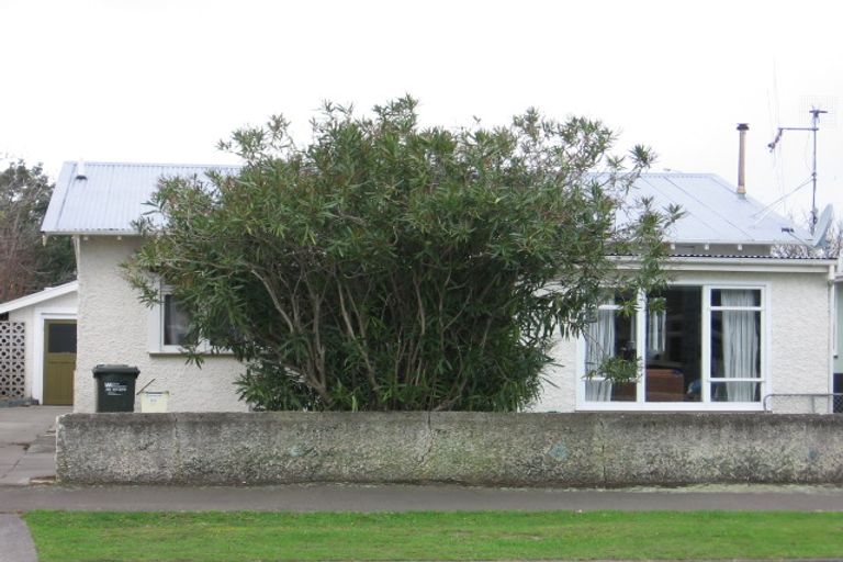 Photo of property in 11 Waldegrave Street, Palmerston North, 4410