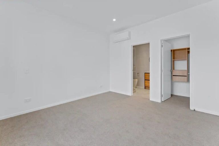 Photo of property in 19d Vida Place, Howick, Auckland, 2014