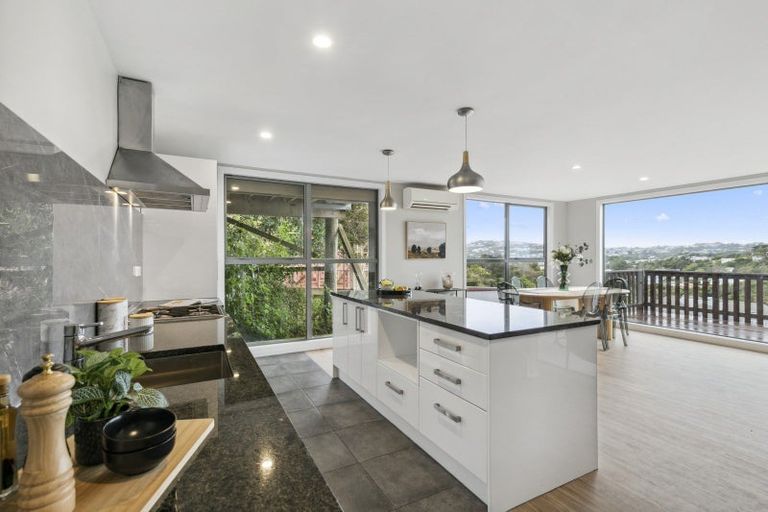 Photo of property in 8 Wineberry Way, Broadmeadows, 6037