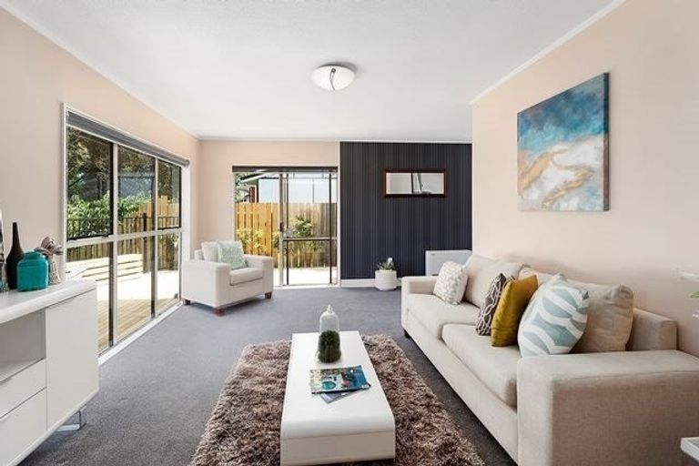 Photo of property in 26 Tobago Crescent, Grenada North, Wellington, 5028