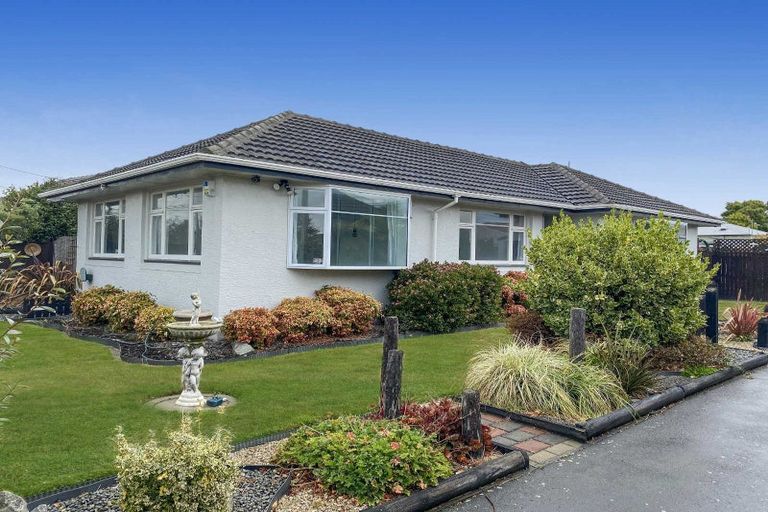 Photo of property in 5 Fenchurch Street, Northcote, Christchurch, 8052