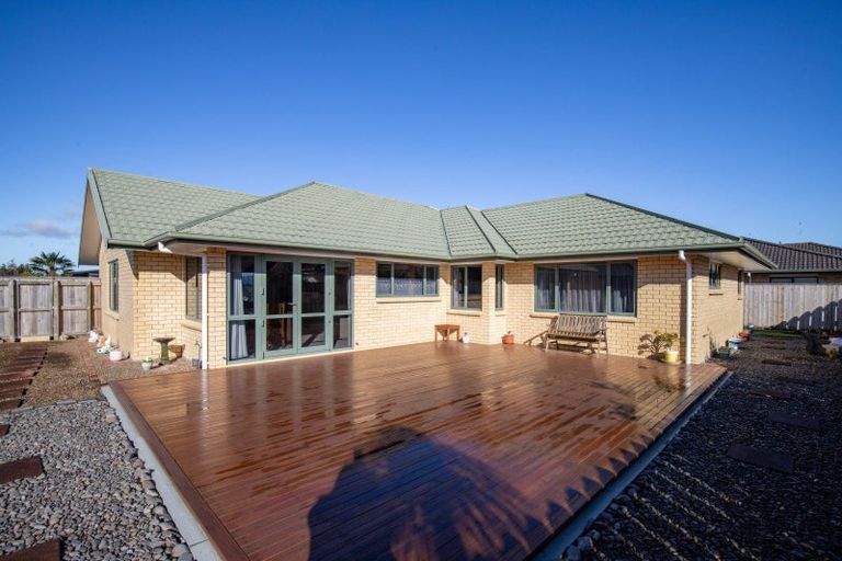 Photo of property in 55 Darlington Street, Ngatea, 3503