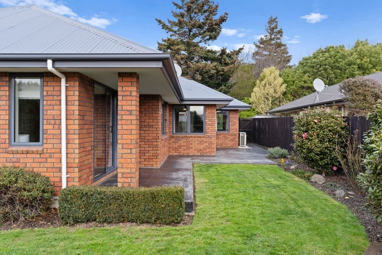 Photo of property in 160 Port Hills Road, Heathcote Valley, Christchurch, 8022