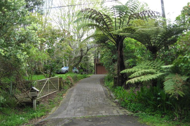 Photo of property in 1310 Huia Road, Huia, Auckland, 0604