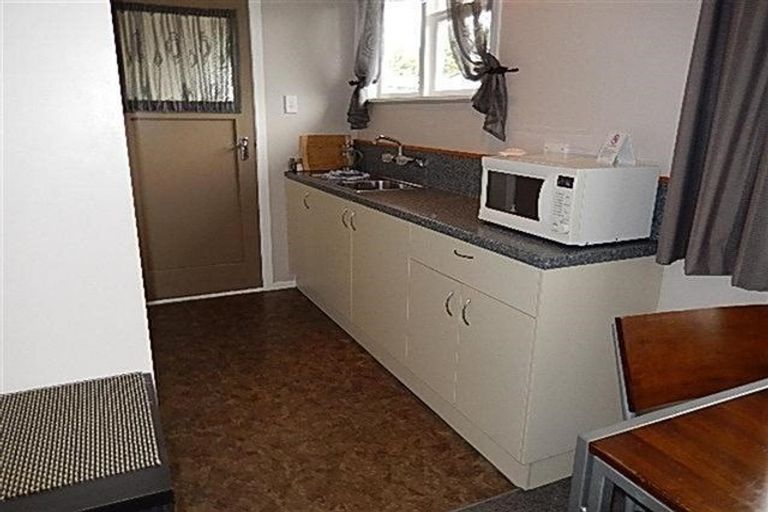 Photo of property in 4/119 Junction Road, Welbourn, New Plymouth, 4371