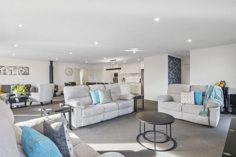 Photo of property in 6 Silverview Place, Mosgiel, 9024