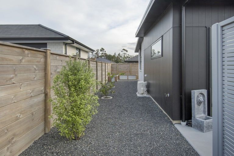 Photo of property in 9 Augusta Rise, Omokoroa, 3114