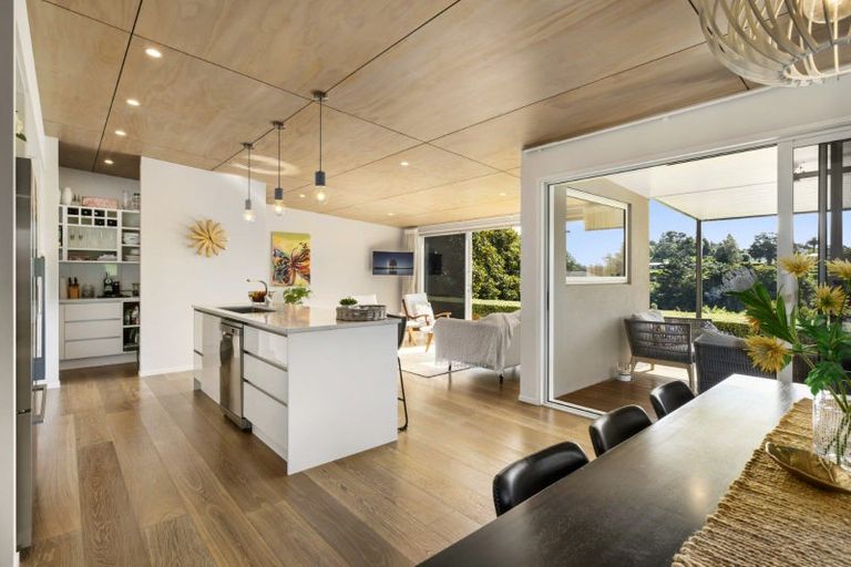 Photo of property in 82a Taniwha Place, Bethlehem, Tauranga, 3176