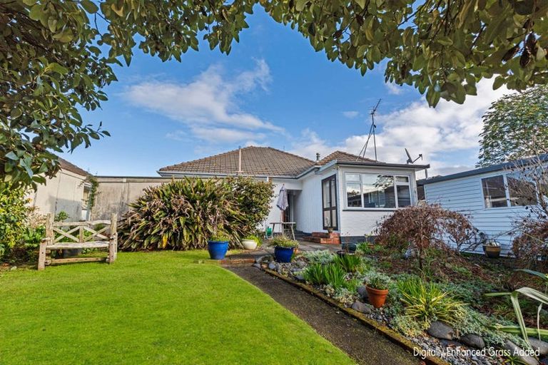 Photo of property in 16 Toi Street, Tawhero, Whanganui, 4501