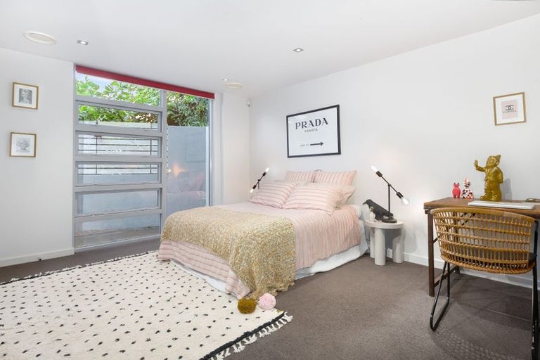 Photo of property in 21a Jubilee Road, Khandallah, Wellington, 6035