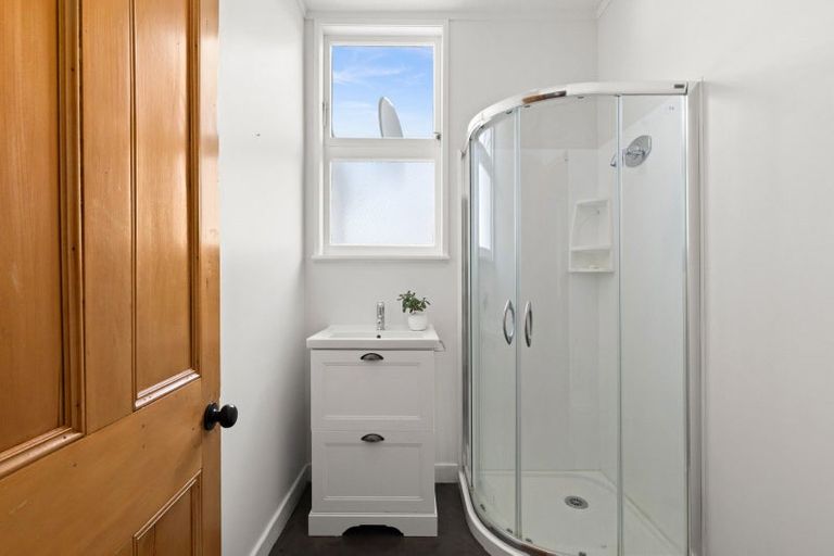 Photo of property in 49 Te Aute Road, Havelock North, 4130