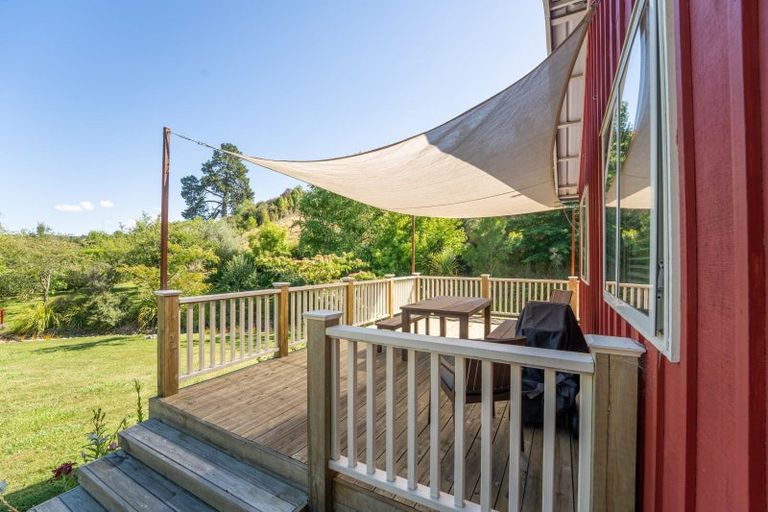 Photo of property in 25 Totara View Road, Wakefield, 7095