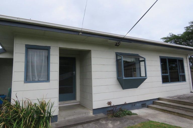 Photo of property in 23 Turi Street, Welbourn, New Plymouth, 4312
