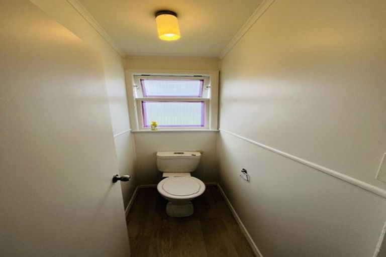 Photo of property in 26 Courtenay Crescent, Mangere East, Auckland, 2024