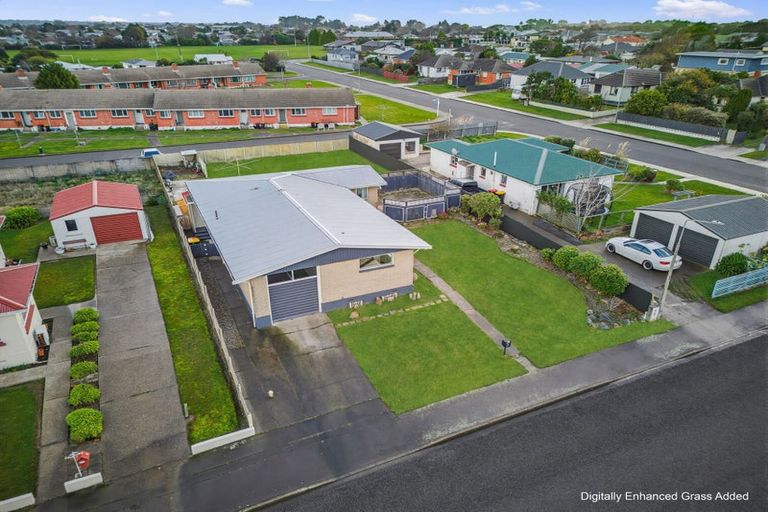 Photo of property in 231 Conyers Street, Strathern, Invercargill, 9812