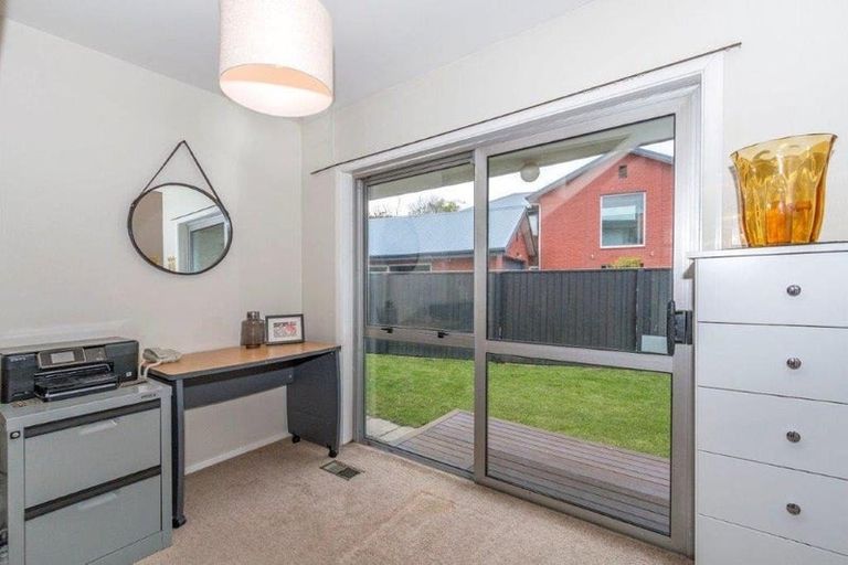 Photo of property in 6a Lynfield Avenue, Ilam, Christchurch, 8041