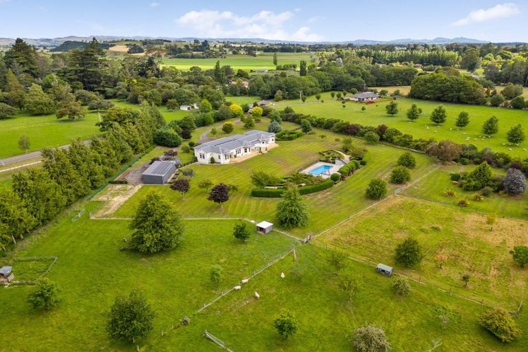 Photo of property in 183 Willow Park Drive, Opaki, Masterton, 5871