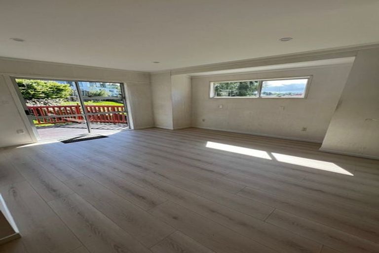 Photo of property in 3 Robin Lane, Browns Bay, Auckland, 0630