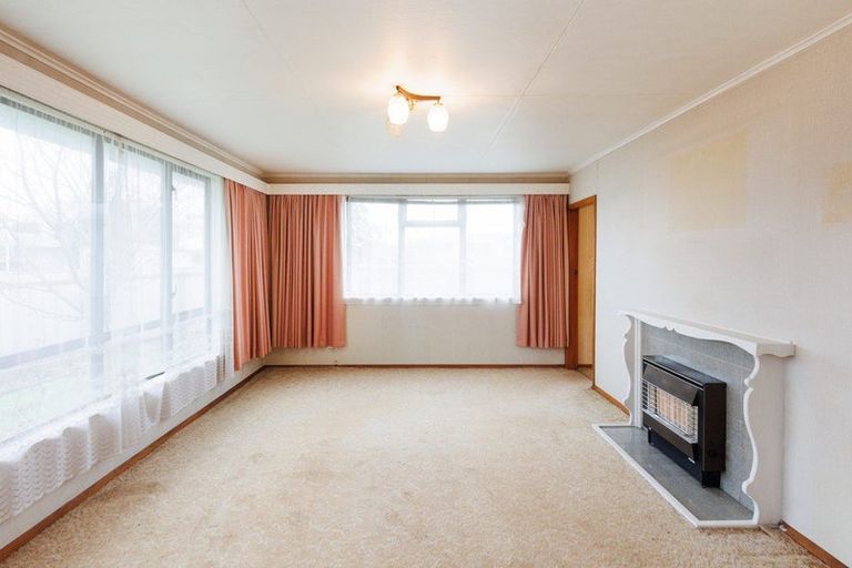 Photo of property in 64 Highbury Avenue, Highbury, Palmerston North, 4412