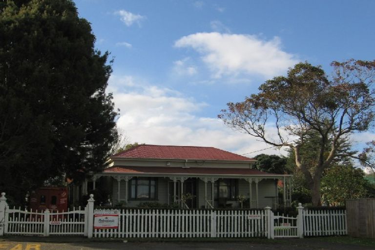 Photo of property in 26 Zealandia Street, Kensington, Whangarei, 0112
