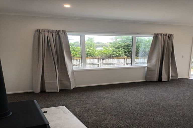 Photo of property in 25b High Street West, Waitara, 4320